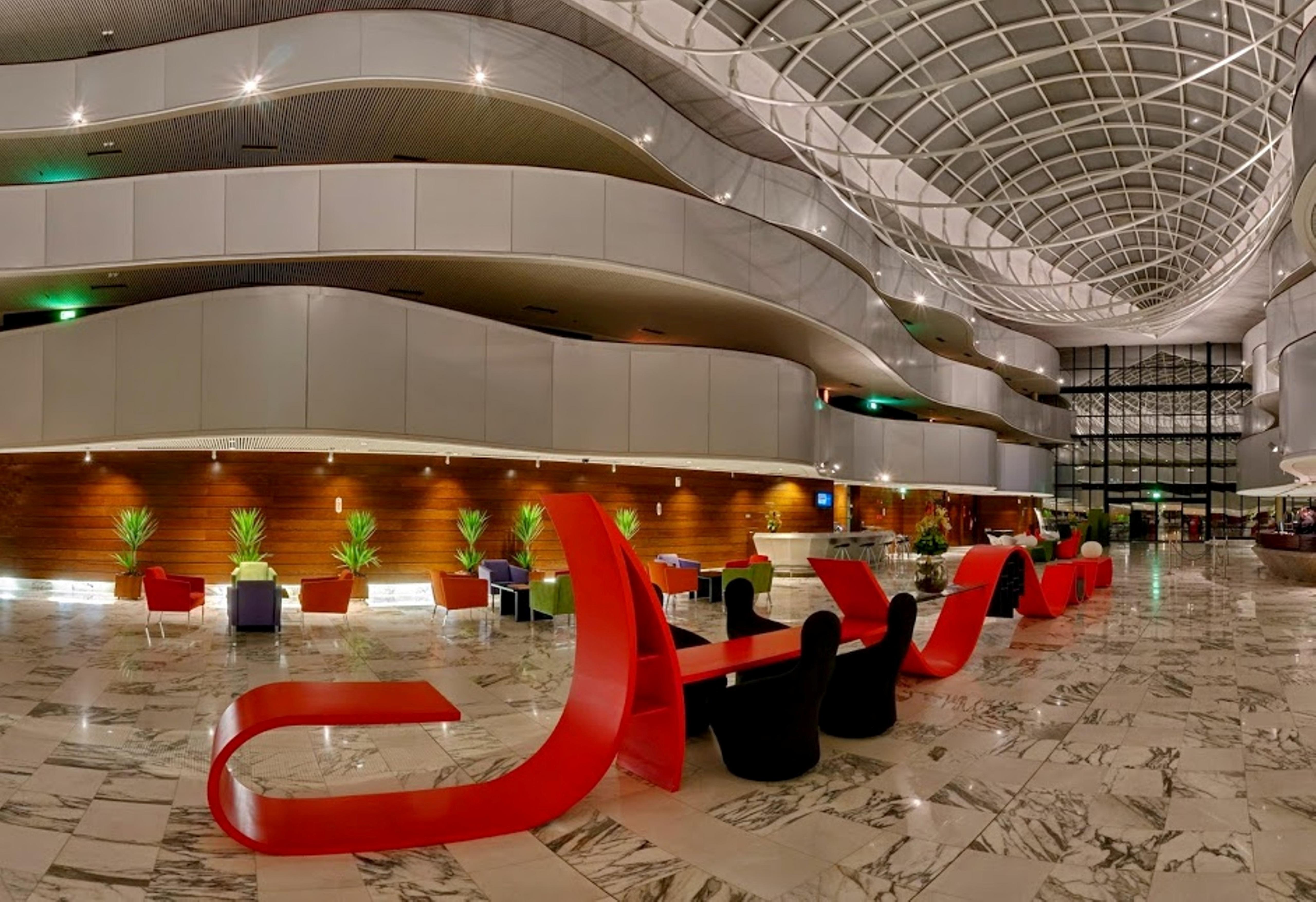 Royal Tulip Brasilia Alvorada Hotel Exterior foto The lobby of the hotel