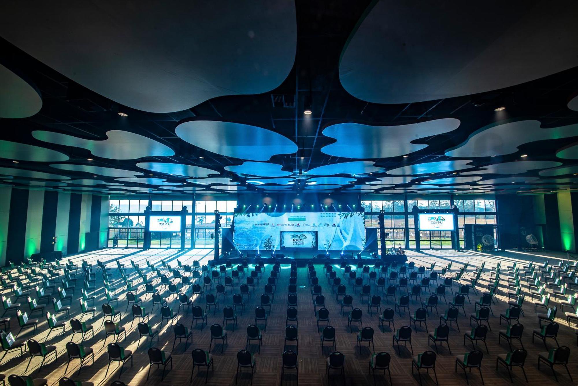 Royal Tulip Brasilia Alvorada Hotel Exterior foto The auditorium
